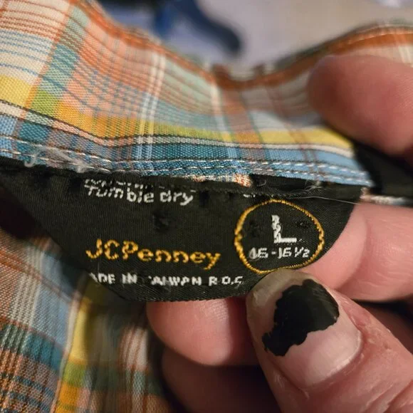 Last Chance! VINTAGE - JC Penny plaid cotton snap-up shirt - Picture 3 of 10